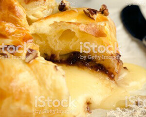 Baked Raspberry and Brie in Puff Pastry with Almonds
